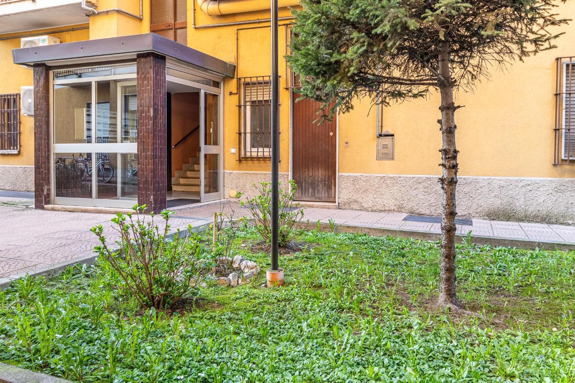 Apartment Policlinico San Donatom3 Duomo 30minuti *