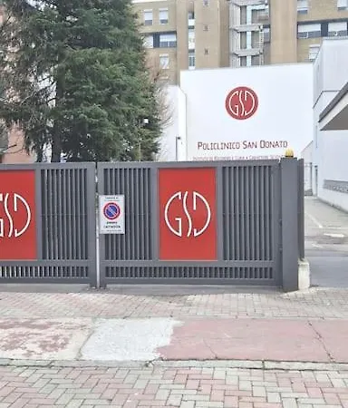 Policlinico San Donatom3 Suite Duomo 30Minuti San Donato Milanese Exterior foto